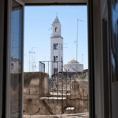 Lop's House * Μπάρι